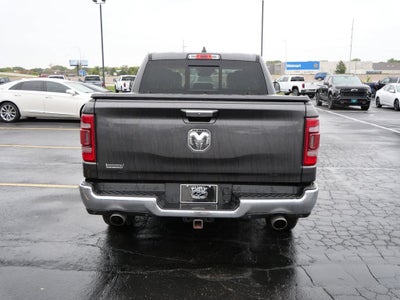 2019 RAM 1500 Laramie Crew Cab 4x4 5'7" Box
