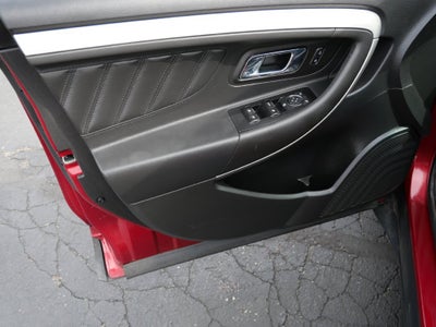 2018 Ford Taurus SEL