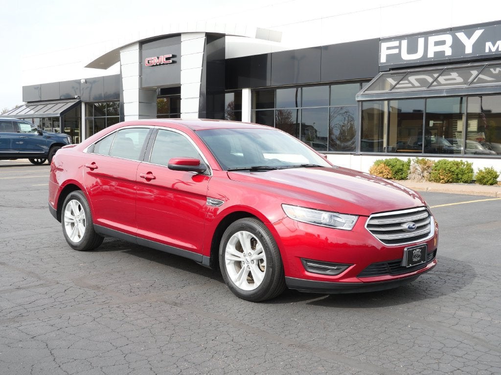 2018 Ford Taurus SEL
