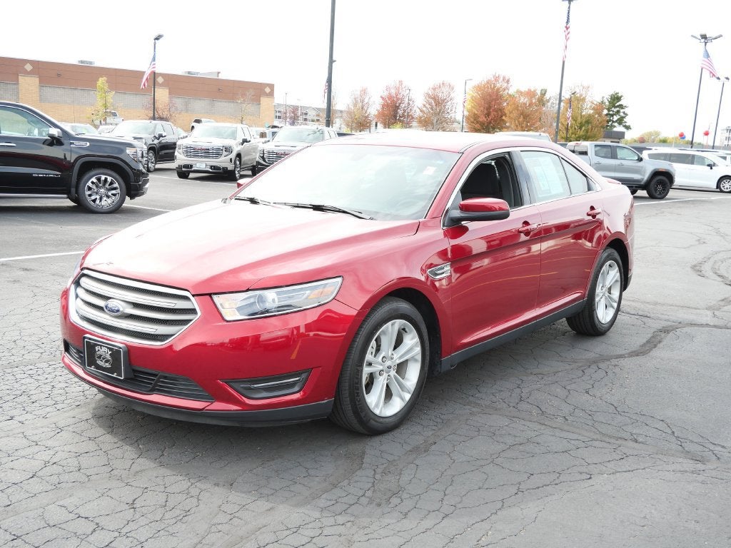 2018 Ford Taurus SEL