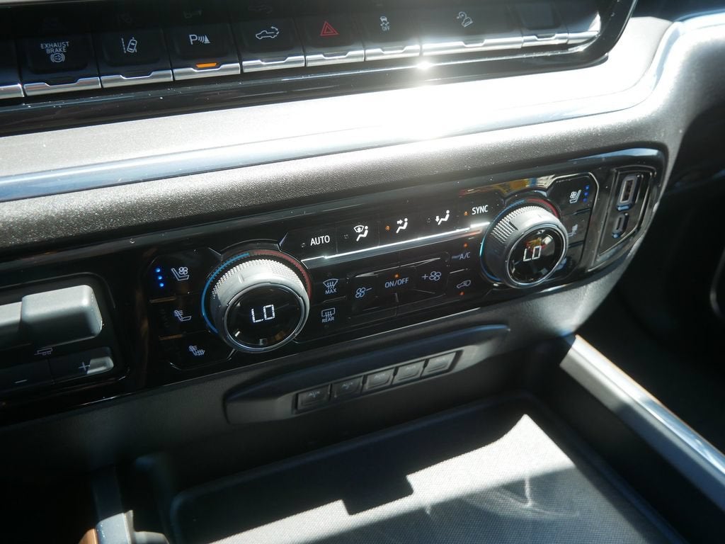 2024 Chevrolet Silverado 3500 HD High Country