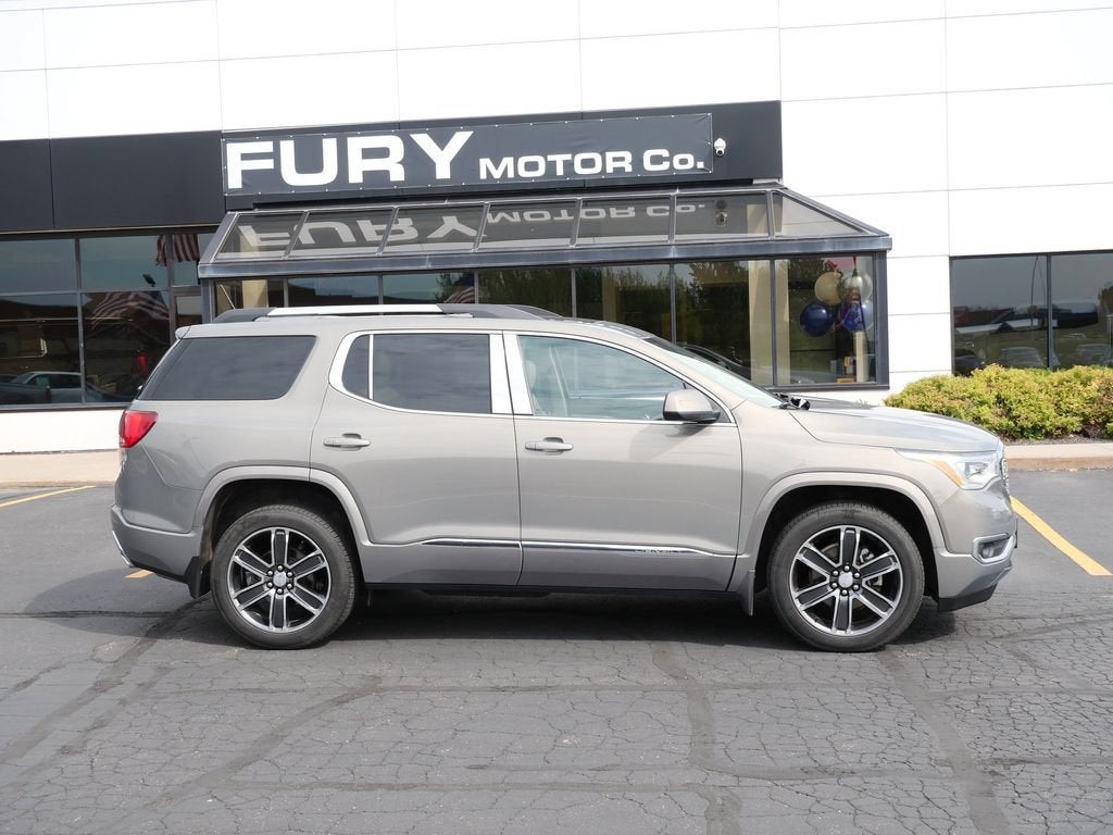 2019 GMC Acadia Denali