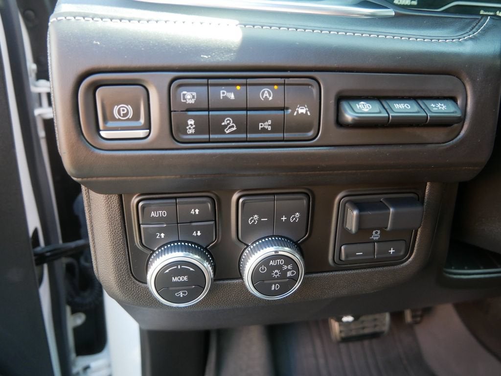 2023 GMC Yukon Denali Ultimate