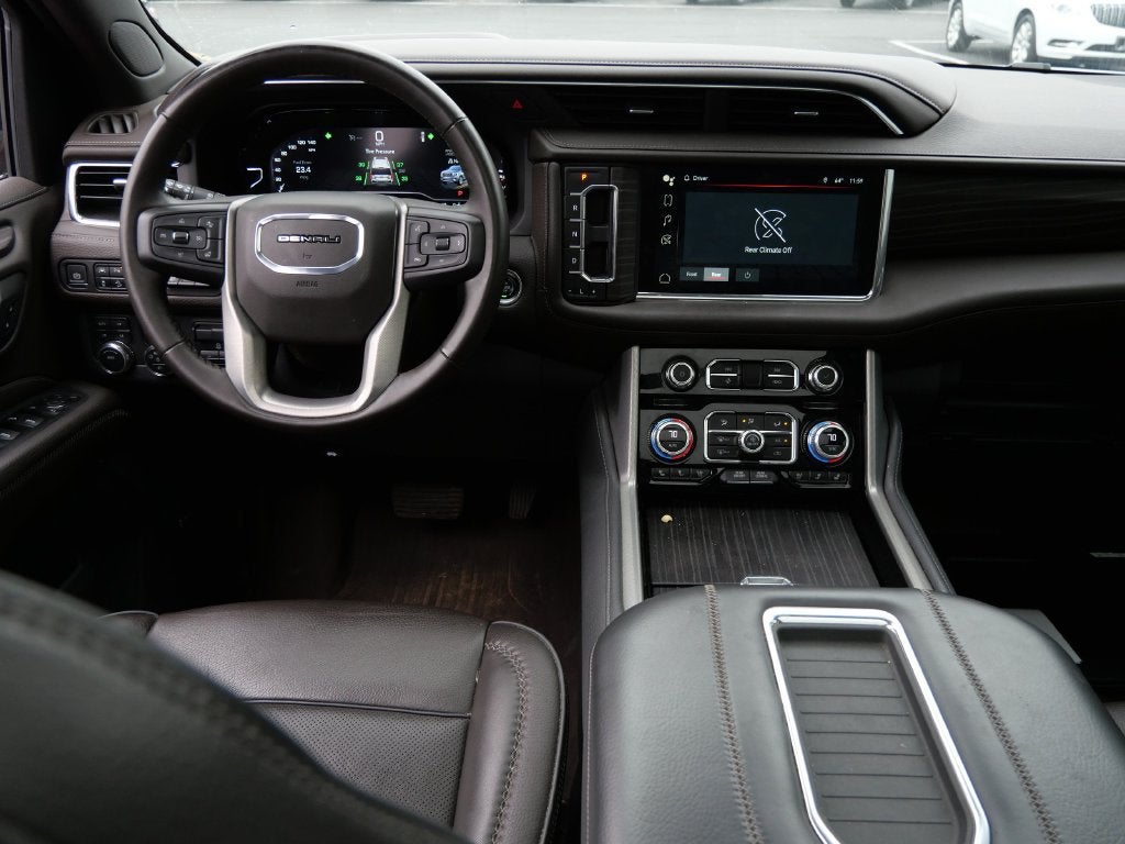 2023 GMC Yukon XL Denali