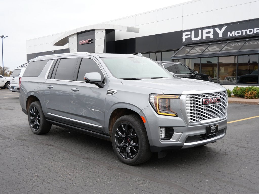 2023 GMC Yukon XL Denali