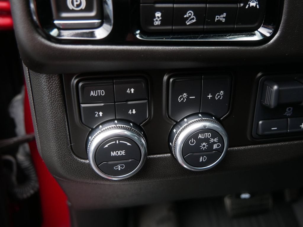 2025 GMC Yukon XL AT4 Ultimate