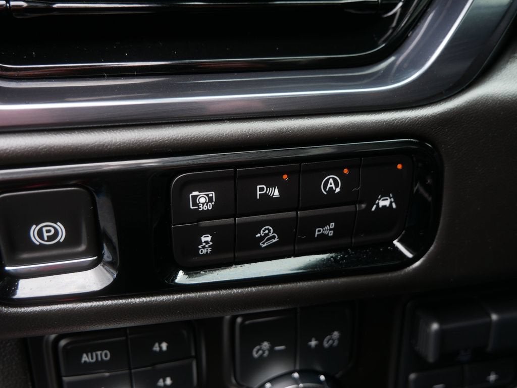 2025 GMC Yukon XL AT4 Ultimate