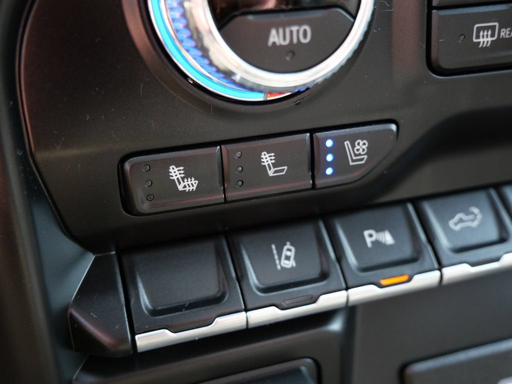 2022 GMC Sierra 3500 HD AT4