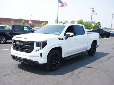 2025 GMC Sierra 1500 Elevation
