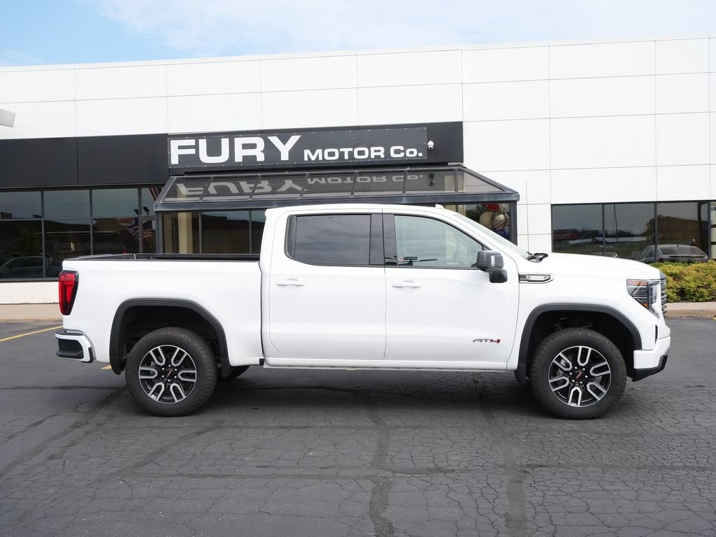 2025 GMC Sierra 1500 AT4