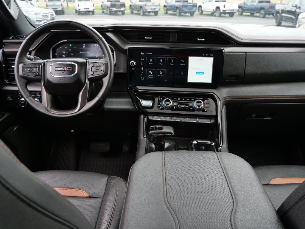 2024 GMC Sierra 1500 AT4