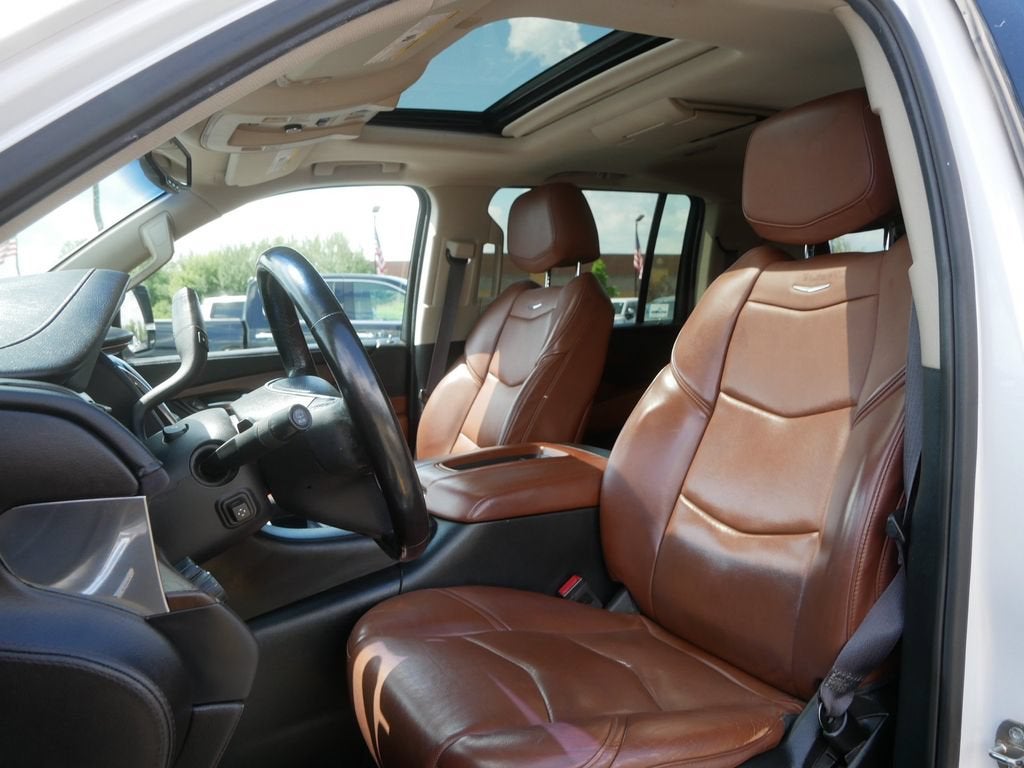 2016 Cadillac Escalade ESV Luxury Collection