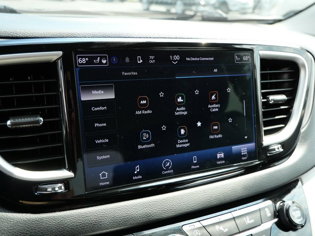 2024 Chrysler Pacifica Touring L