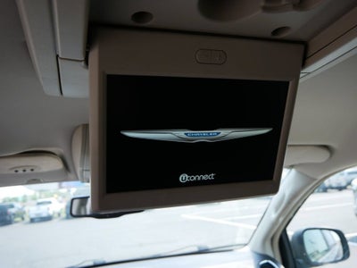 2015 Chrysler Town & Country Touring