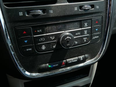 2015 Chrysler Town & Country Touring