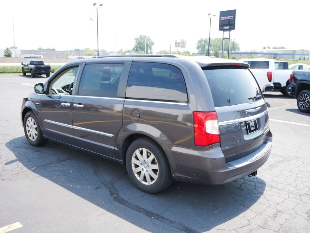2015 Chrysler Town & Country Touring