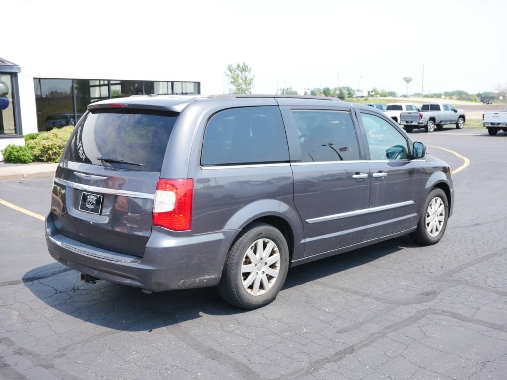 2015 Chrysler Town & Country Touring