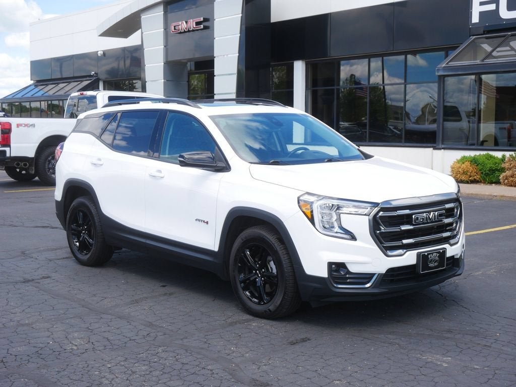 2022 GMC Terrain AT4