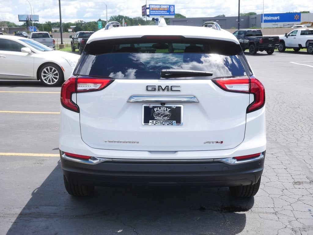 2022 GMC Terrain AT4