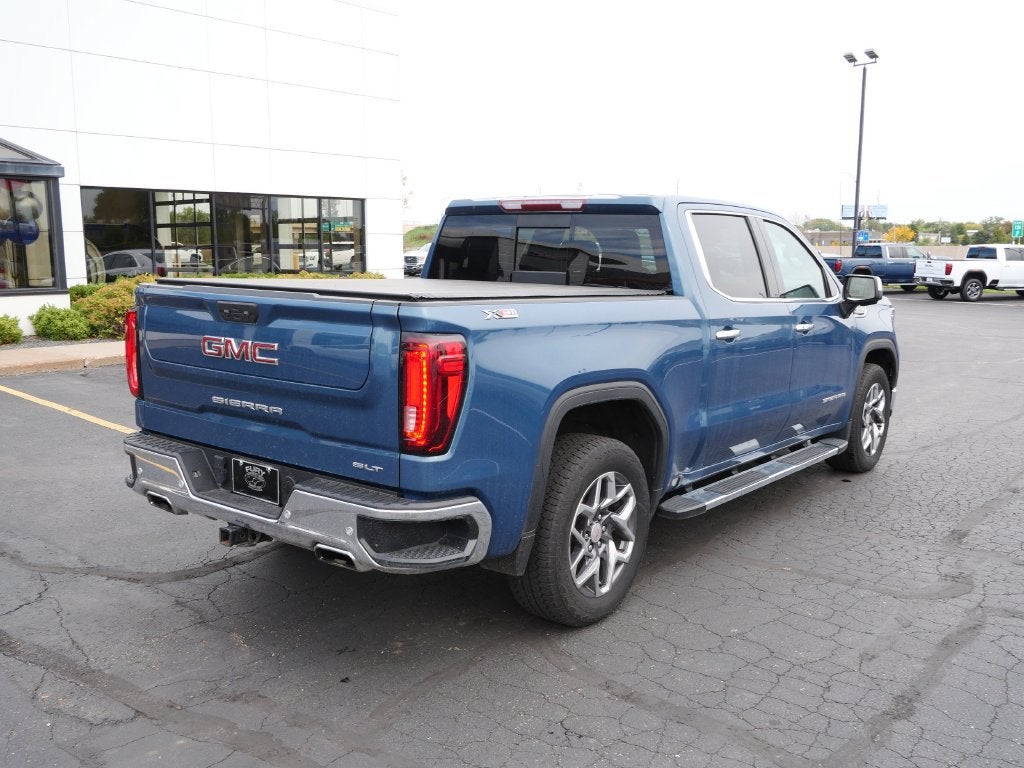 2024 GMC Sierra 1500 SLT